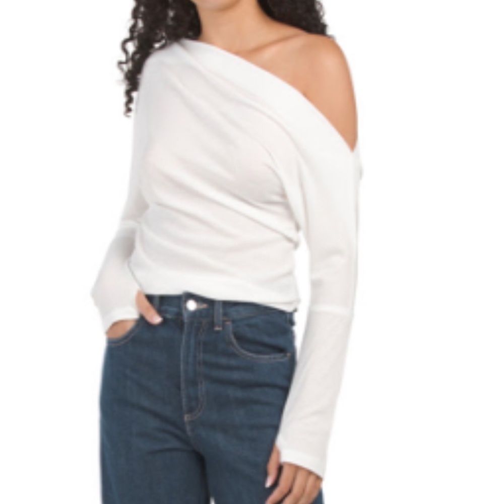 Elegant Off-Shoulder White Sweater with thumb holes